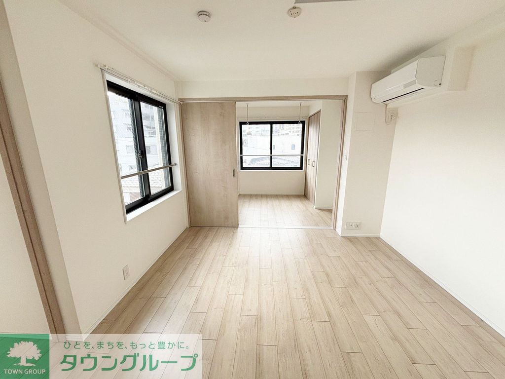 居室・リビング　居室