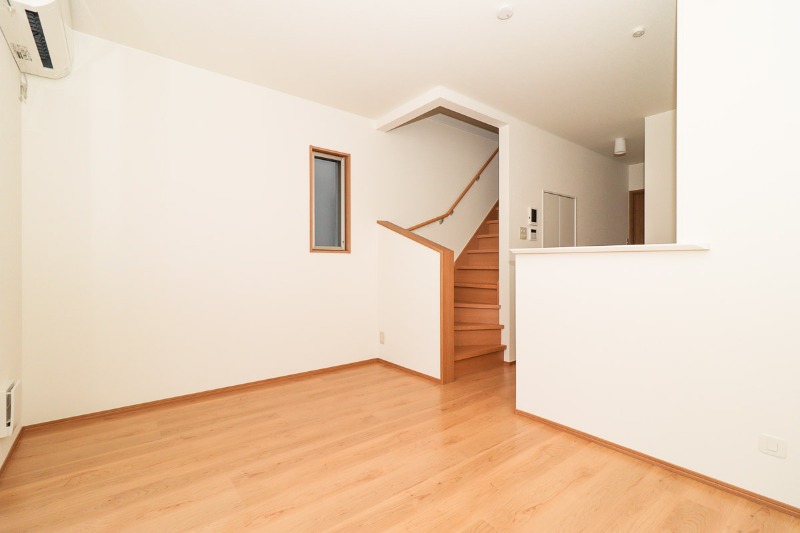 居室・リビング　図面と現状に相違がある場合には現状を優先