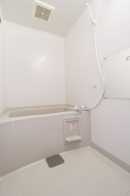 バス・シャワールーム　図面と現状に相違がある場合には現状を優先