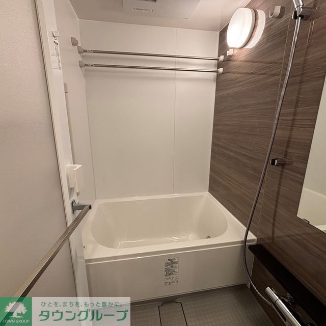 バス・シャワールーム　※写真は同タイプ住戸です。