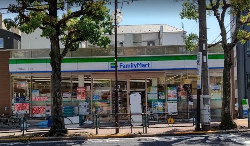 コンビニ　ファミリーマート 大森山王一丁目店（コンビニ）まで341m