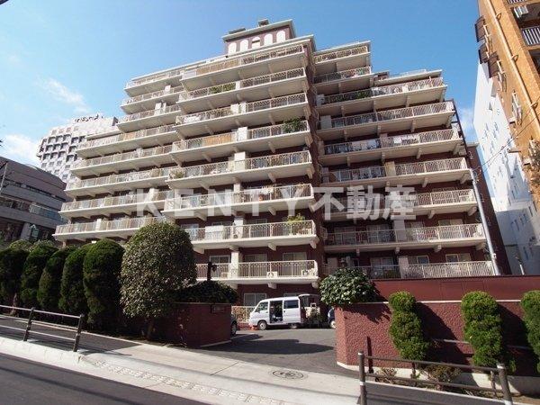 建物外観　外観は落ち着いています