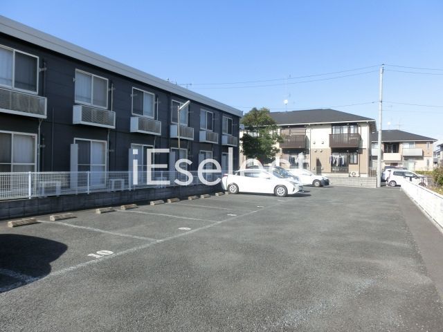 駐車場　敷地内駐車場