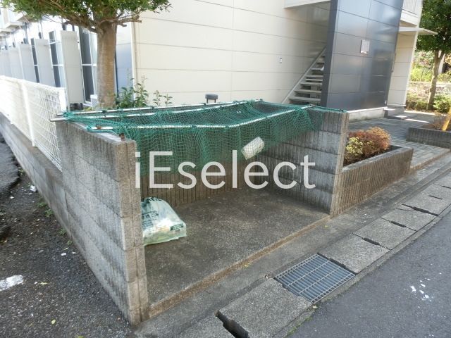 その他　専用ごみ置き場