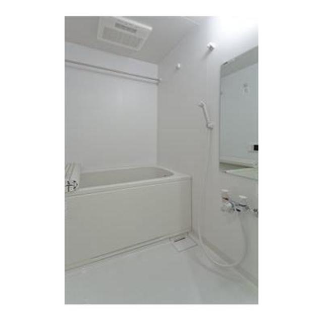 バス・シャワールーム　※写真は同タイプ住戸です。