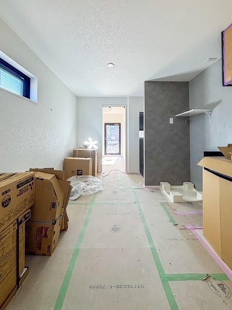 居室・リビング　6.26帖のフローリングのお部屋です☆