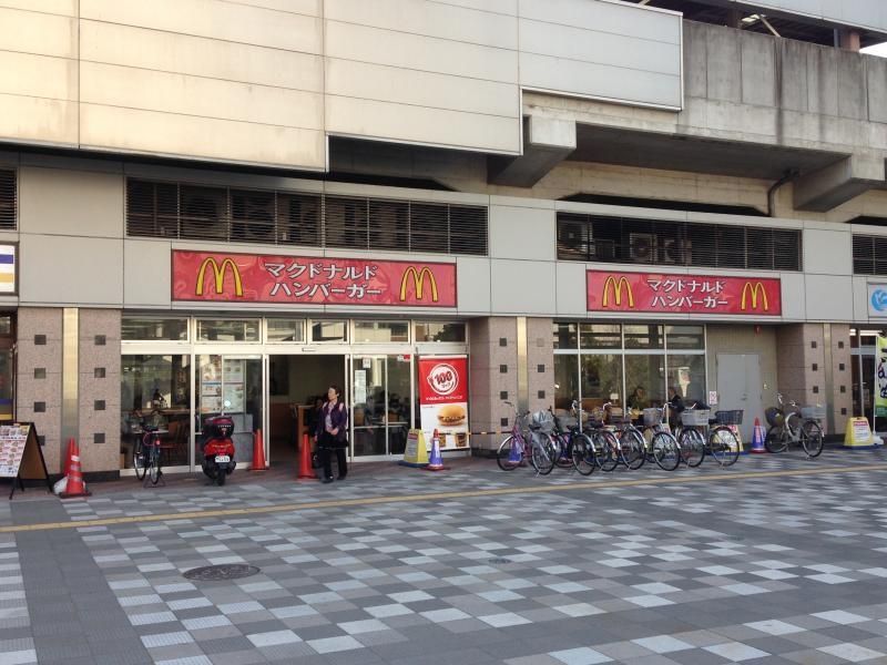 飲食店　マクドナルド越谷ファイン店（飲食店）まで810m
