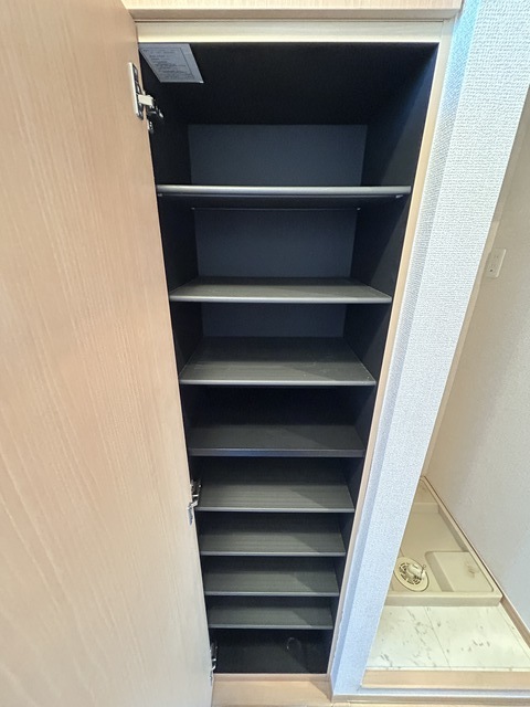 収納　別号室
