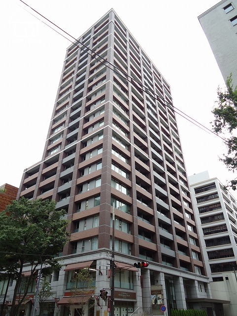 建物外観　誰もが知ってるタワーです
