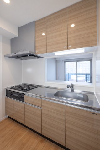 キッチン　※写真は同タイプ住戸です。