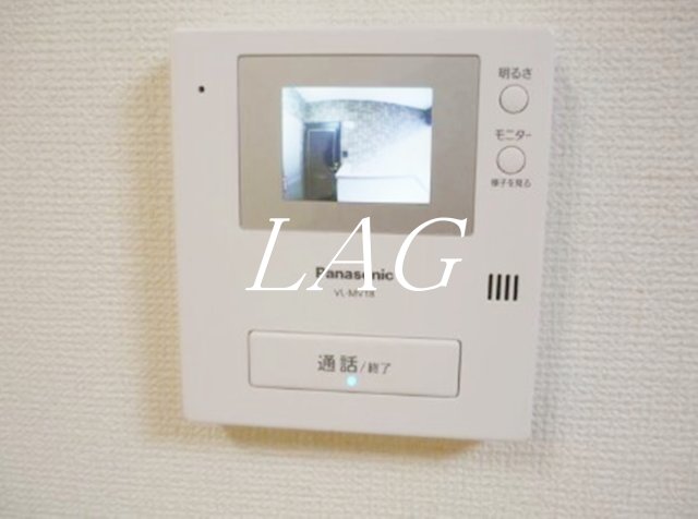 セキュリティ　モニター付きインターホンです。