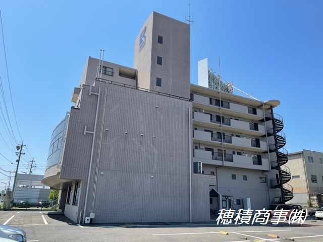 建物外観　豊田インターに近く、お出かけも便利ですね。