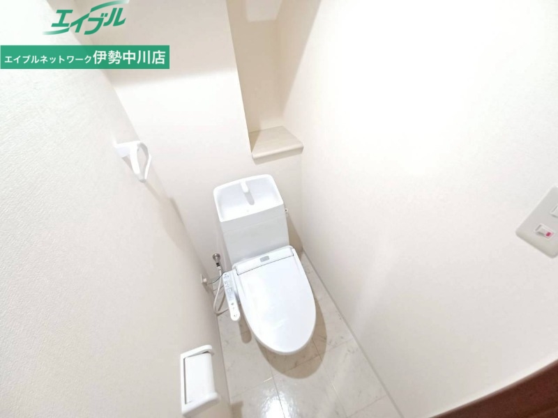 トイレ　別部屋画像参考