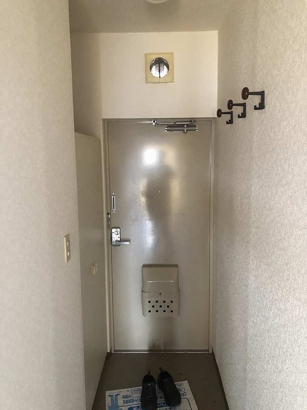玄関　同タイプ別部屋写真