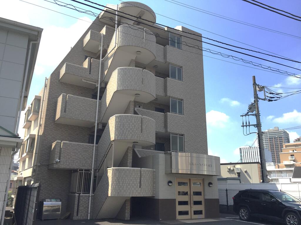 相鉄本線 二俣川駅 徒歩4分 築21年