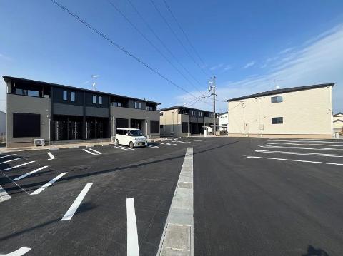 建物外観　外観写真（昼）