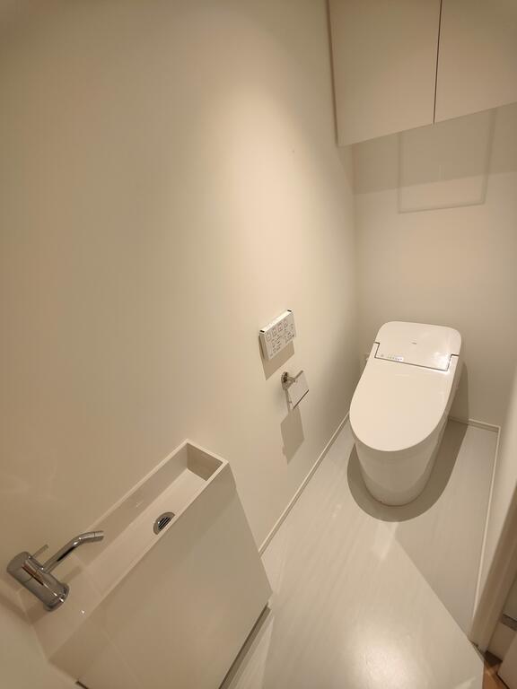 エクセルシオール新宿河田町のトイレ写真