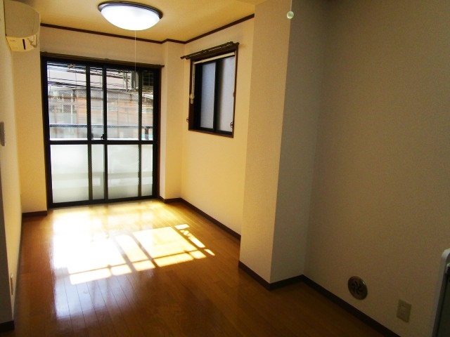 その他部屋・スペース　明るいお部屋です！