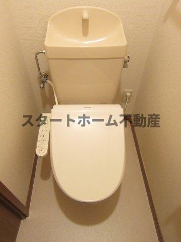 トイレ　落ち着いたトイレです