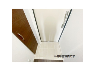 玄関　別号室参考写真