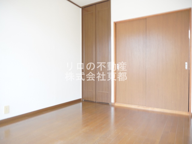 その他部屋・スペース　窓から暖かな日差しが入ります♪