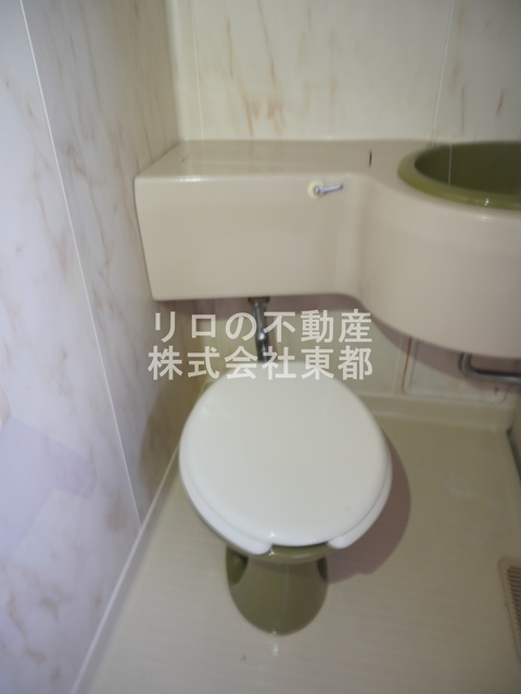 トイレ　清潔感ある洋式トイレです☆お掃除も楽々です！！