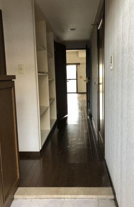 玄関　明るい玄関です