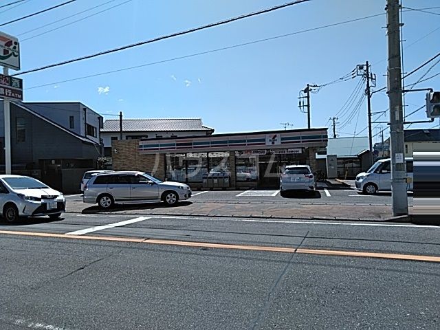 コンビニ　セブンイレブン 富士市横割店（コンビニ）まで354m