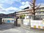小学校　泉小学校（小学校）まで400m