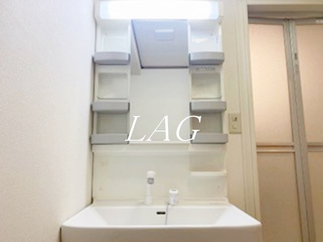 洗面設備　洗面台です。