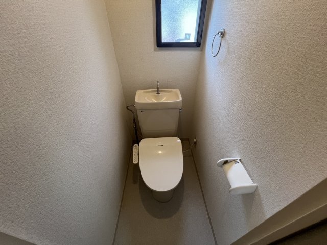 サンタウン林のトイレ写真