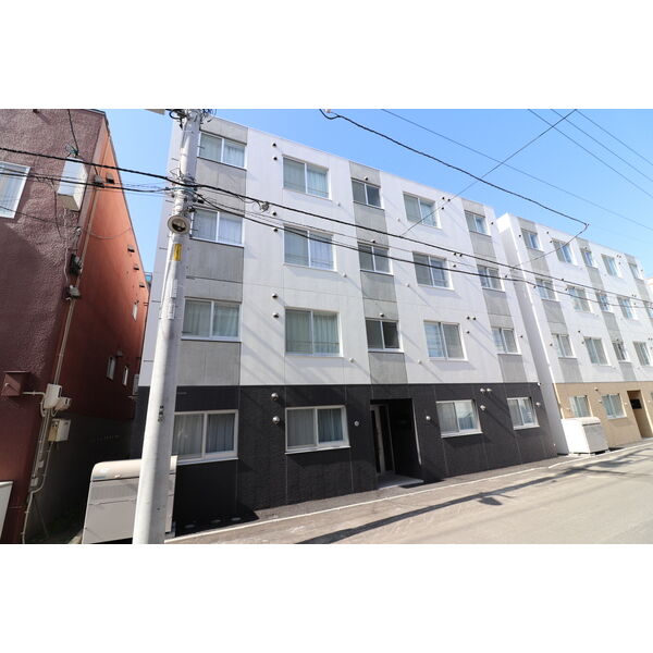 建物外観　★2020年1月築★経済的な都市ガス★エアコン・ネット無料！