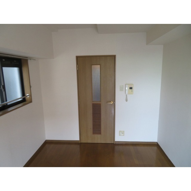 その他　※同タイプ・別の部屋の写真です