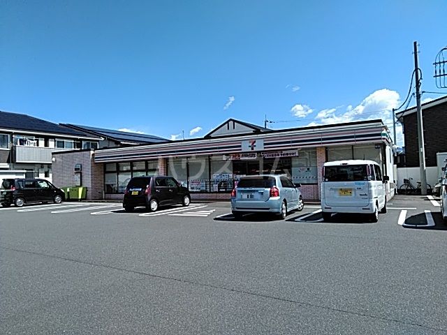 コンビニ　セブンイレブン 富士市松岡西店（コンビニ）まで140m