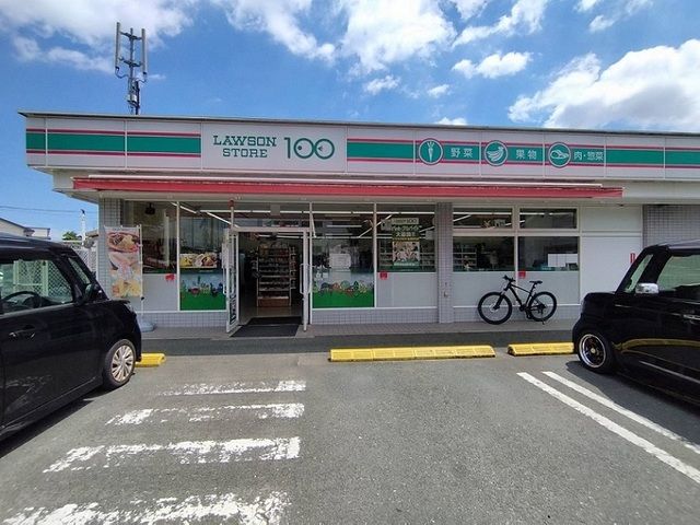 コンビニ　ローソンストア100（コンビニ）まで450m
