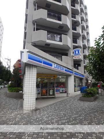 コンビニ　ローソン北浦和一丁目店（コンビニ）まで442m