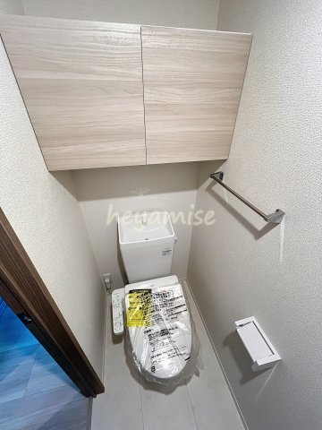 トイレ　※同系型の写真になります。