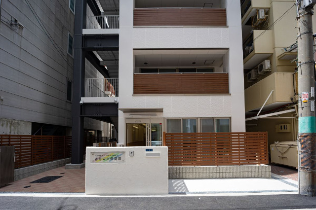 幼稚園・保育園　谷町中央保育園（幼稚園・保育園）まで129m