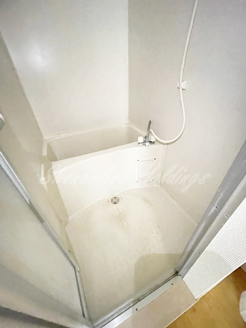 バス・シャワールーム　風呂トイレ別