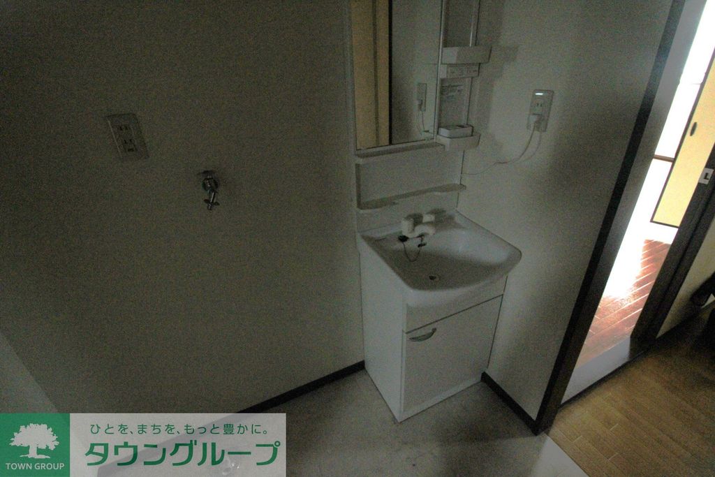 エマーレジデンスIIの内装写真