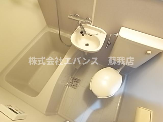 バス・シャワールーム　日々の疲れを癒すお風呂付です