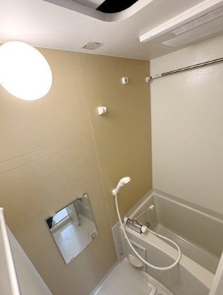 バス・シャワールーム　※別部屋参考写真