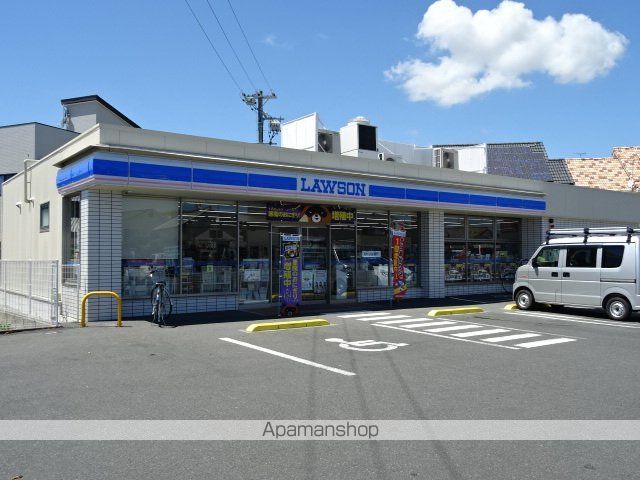 コンビニ　ローソン（コンビニ）まで511m