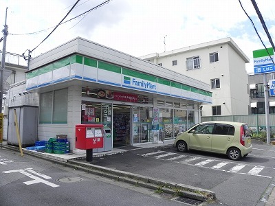 コンビニ　ファミリーマート柏富勢店（コンビニ）まで850m