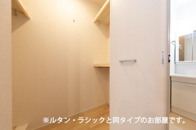 収納　大きなものも収納できそうです