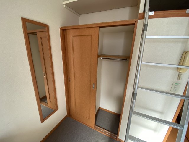 レオパレスFlowerHillの内装写真