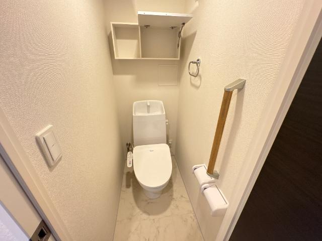 トイレ　シャワー付トイレ
