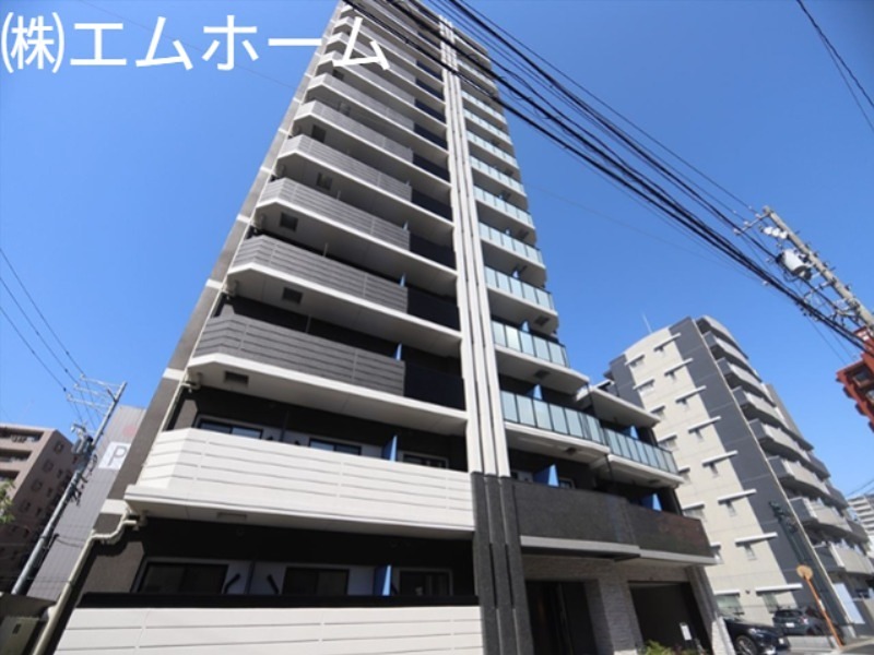 建物外観　デザイナーズ　全室南向き　オートロック　Wi-Fi無料