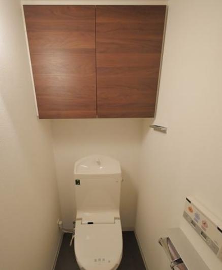 トイレ　※別部屋の参考写真です。