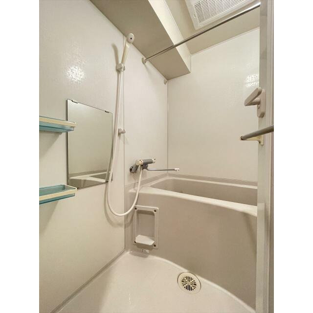 バス・シャワールーム　同タイプ参考写真